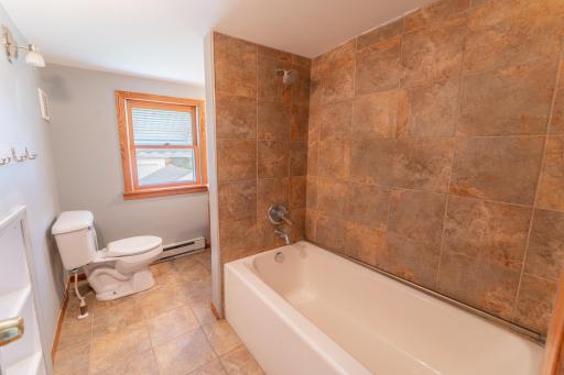 6632 Vincent Avenue S, Minneapolis, MN 55423