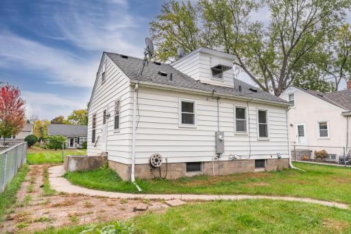 6632 Vincent Avenue S, Minneapolis, MN 55423