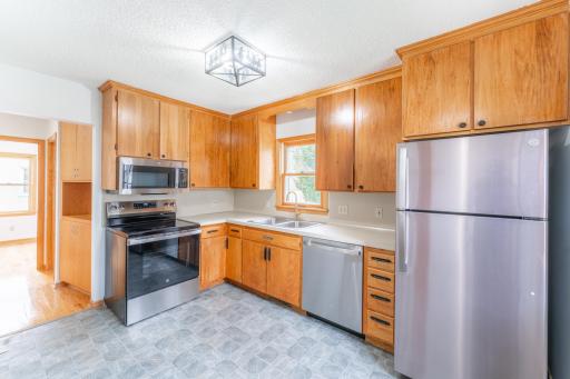 6632 Vincent Avenue S, Minneapolis, MN 55423