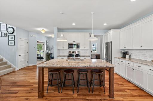 15116 Valley View Drive, Savage, MN 55378