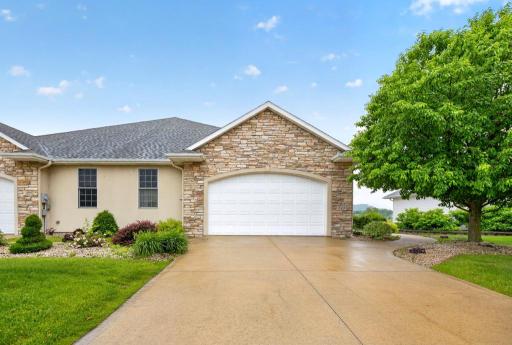 727 Hidden Meadow Lane, Lake City, MN 55041