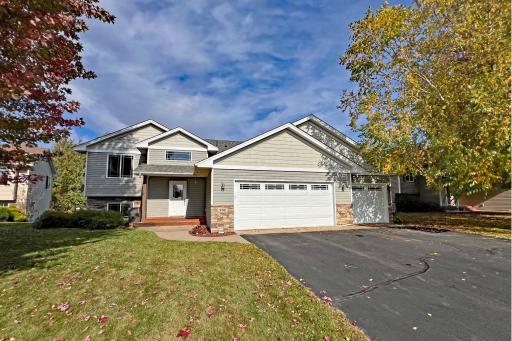 Photo for 906 Wendover Street NE, Isanti, MN 55040 - listing #6801530 906 Wendover Street NE, Isanti, MN 55040