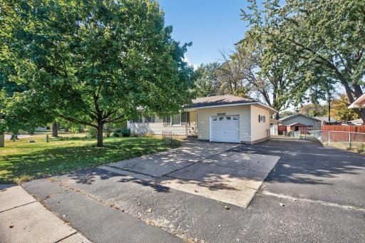 Welcome home to 2000 Forest Street in Hastings, MN!