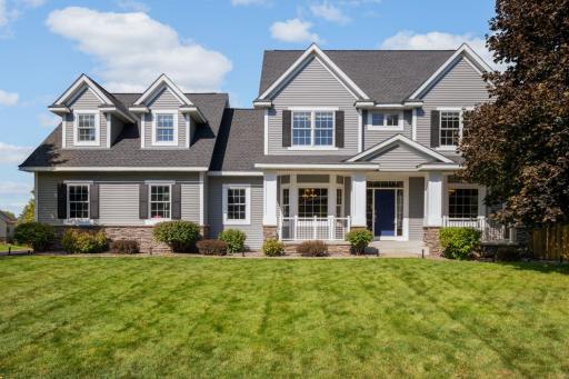 7674 Bennett Court, Inver Grove Heights, MN 55077