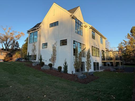 5523 Park Place, Minneapolis, MN 55424