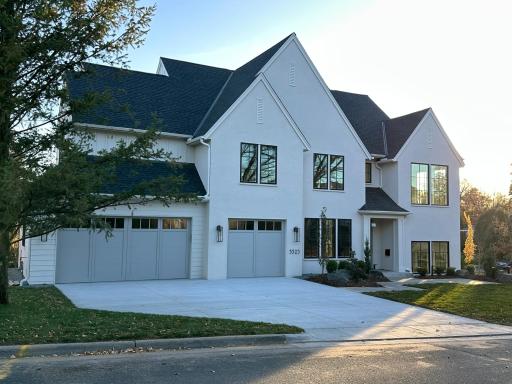 5523 Park Place, Minneapolis, MN 55424