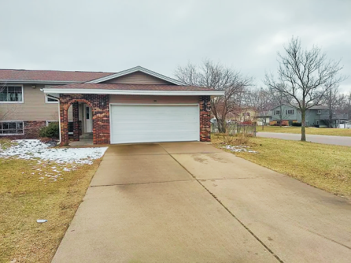94 108th Avenue NW, Minneapolis, MN 55448