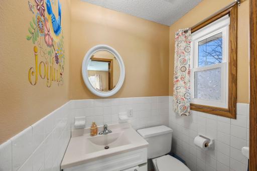 326 Larson Street SW, Hutchinson, MN 55350