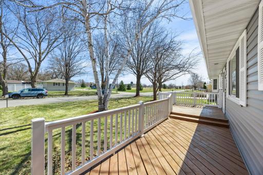 326 Larson Street SW, Hutchinson, MN 55350