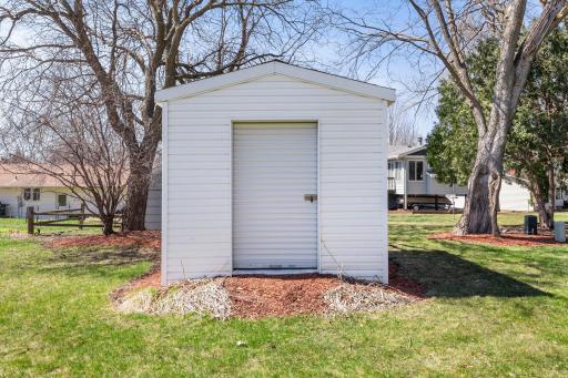 326 Larson Street SW, Hutchinson, MN 55350