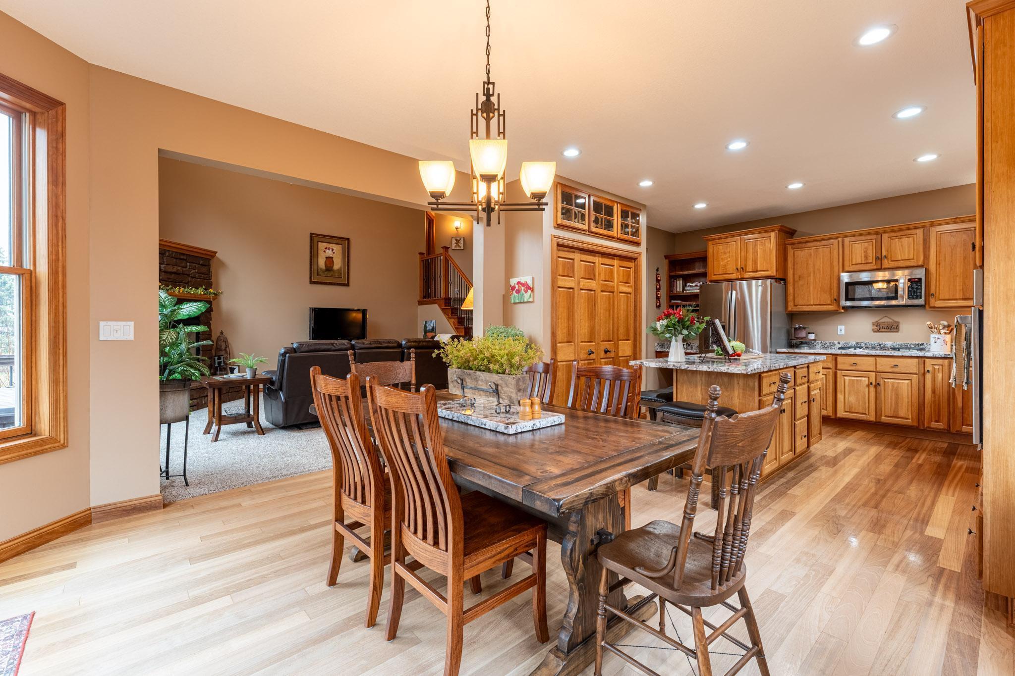 The kitchen dimensions are 14.5x14 ft.