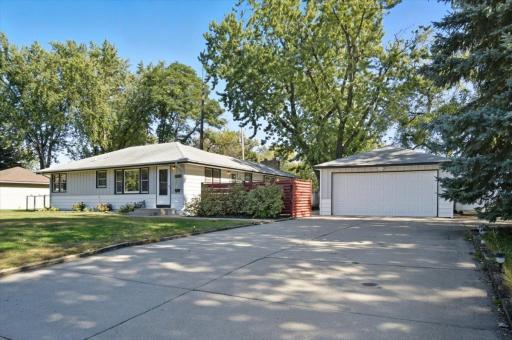 6308 Utah Avenue N, Minneapolis, MN 55428