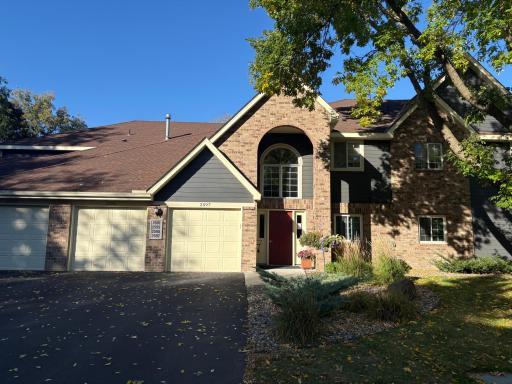 2597 Heritage Drive, 100, Mendota Heights, MN 55120