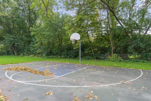 132 Interlachen Road, Hopkins, MN 55343