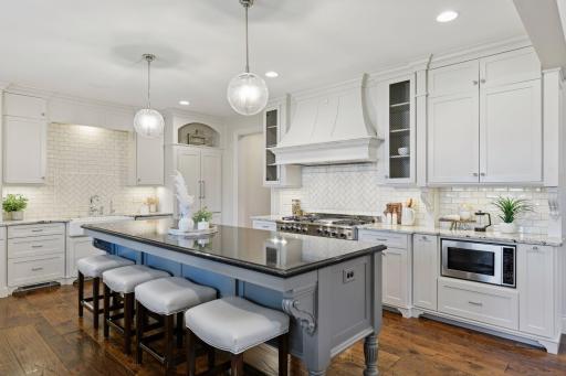 132 Interlachen Road, Hopkins, MN 55343