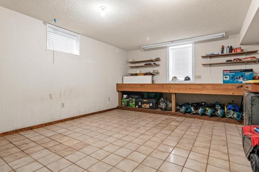 13817 Thomas Avenue S, Burnsville, MN 55337