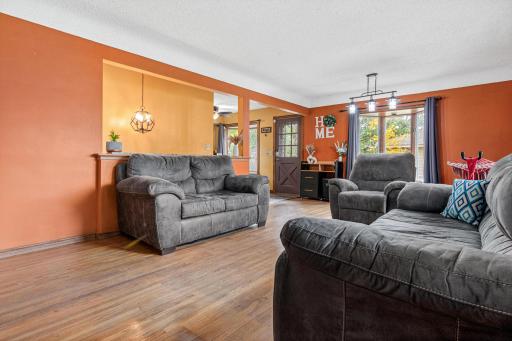 13817 Thomas Avenue S, Burnsville, MN 55337