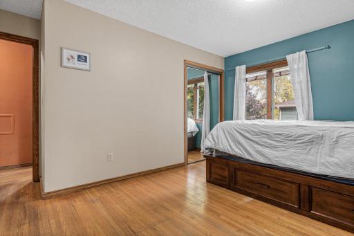 13817 Thomas Avenue S, Burnsville, MN 55337