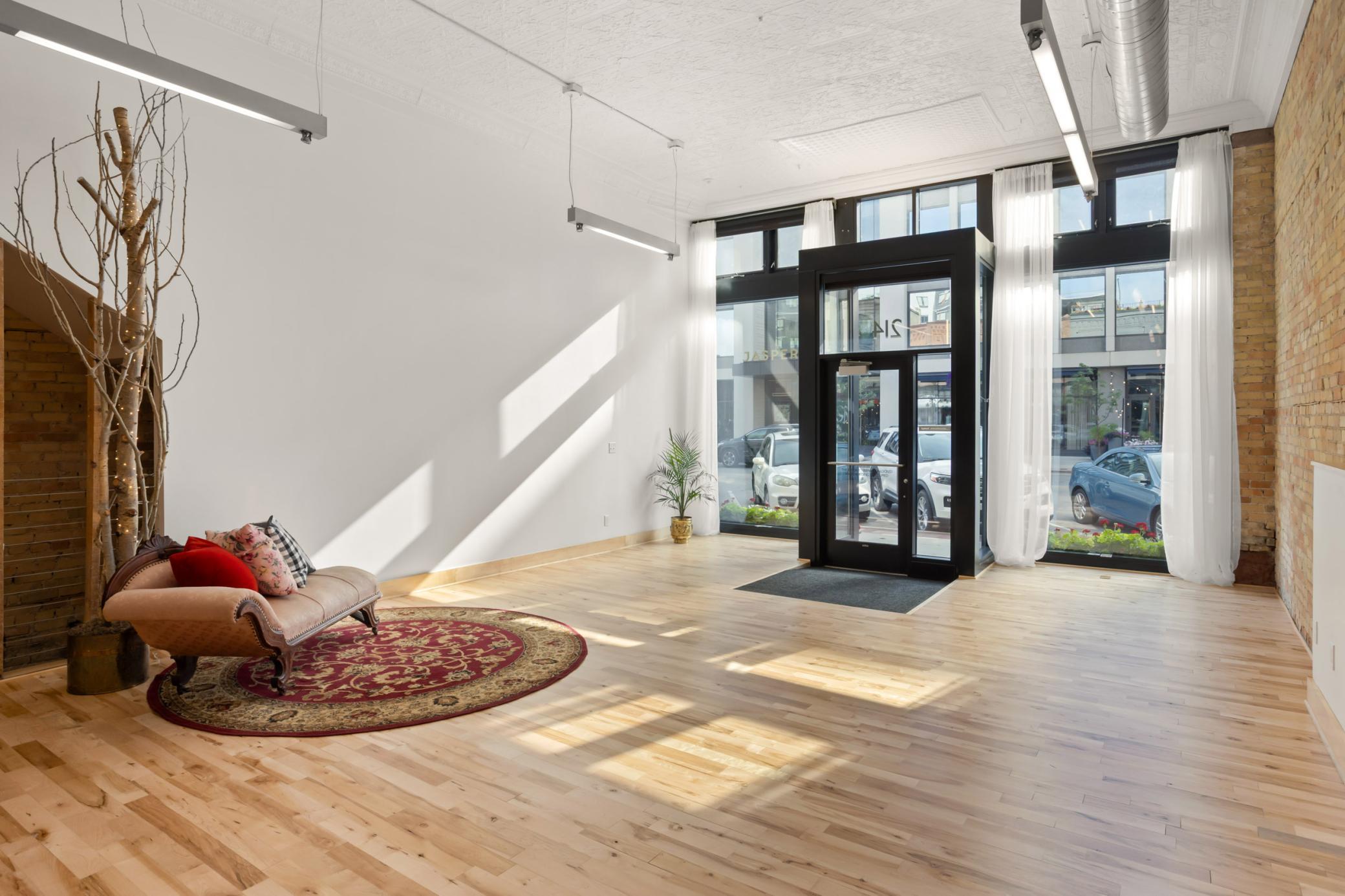 Looking toward the front entry door