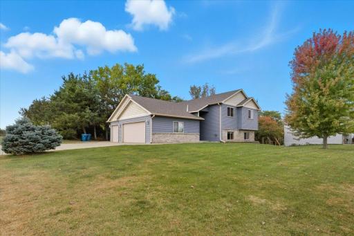 535 10th Street, Clearwater, MN 55320