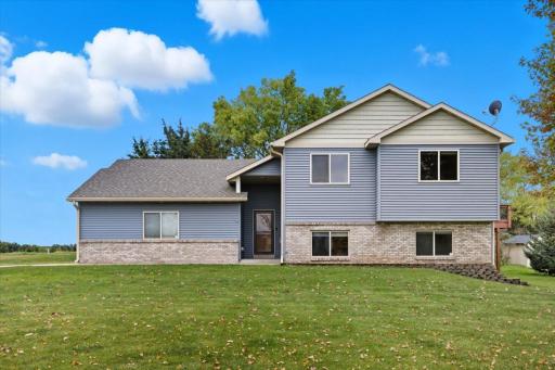 535 10th Street, Clearwater, MN 55320