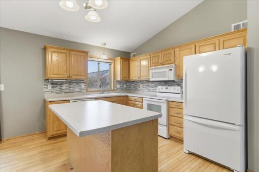 535 10th Street, Clearwater, MN 55320