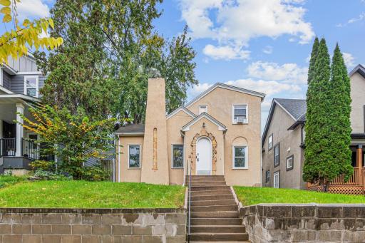 3555 Dupont Avenue N, Minneapolis, MN 55412