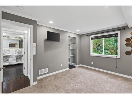 5643 W 135th Street, Savage, MN 55378