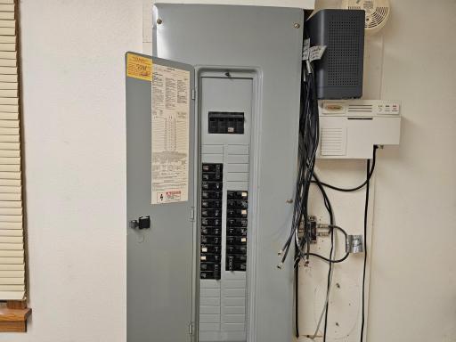 909 Bradford Avenue, Argyle, MN 56713