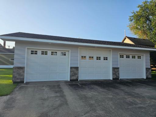 909 Bradford Avenue, Argyle, MN 56713