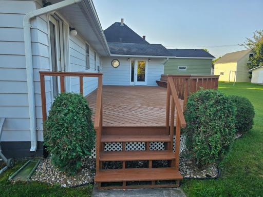 909 Bradford Avenue, Argyle, MN 56713