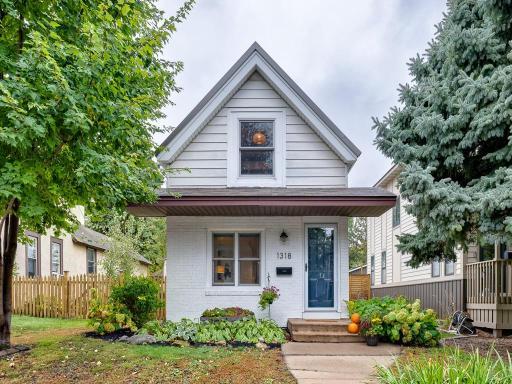 1318 Washington Street NE, Minneapolis, MN 55413