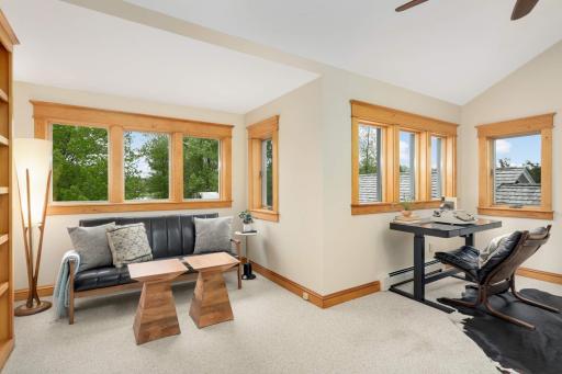 12697 177th Street N, Marine On Saint Croix, MN 55047