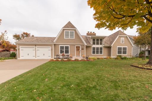 Photo for 955 Brooks Court, Saint Paul, MN 55109 - listing #6802517 955 Brooks Court, Saint Paul, MN 55109