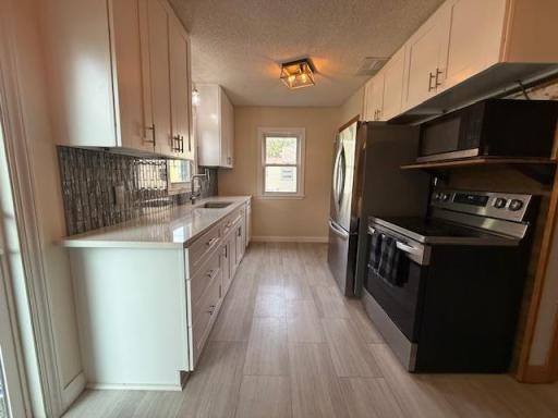 916 Linn Avenue SW, Owatonna, MN 55060