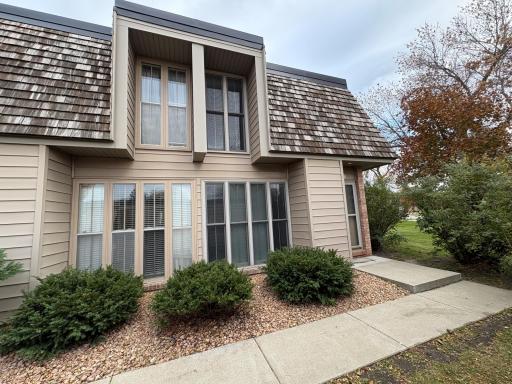 Photo for 6301 Barrie Road, Minneapolis, MN 55435 - listing #6802798 6301 Barrie Road, Minneapolis, MN 55435