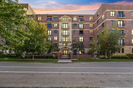 Photo for 370 Marshall Avenue, 301, Saint Paul, MN 55102 - listing #6802924 370 Marshall Avenue, 301, Saint Paul, MN 55102