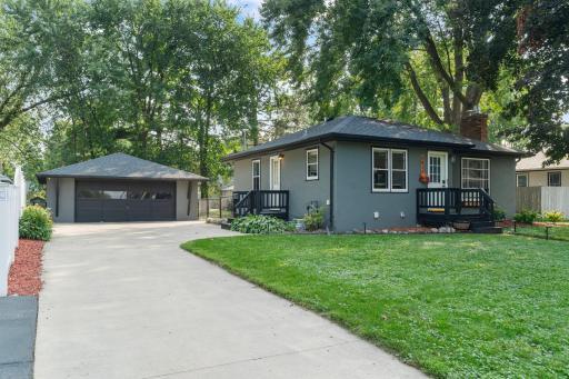 5817 47th Avenue N, Minneapolis, MN 55422
