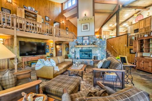 12416 W Roberts Lane, Hayward, WI 54843