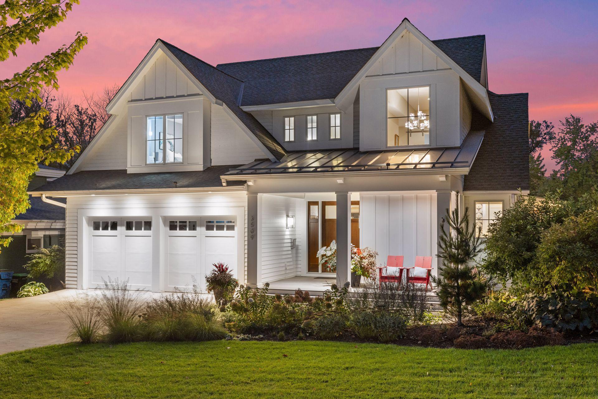 3509 West 55th Street - Spacecrafting - 0001.jpg