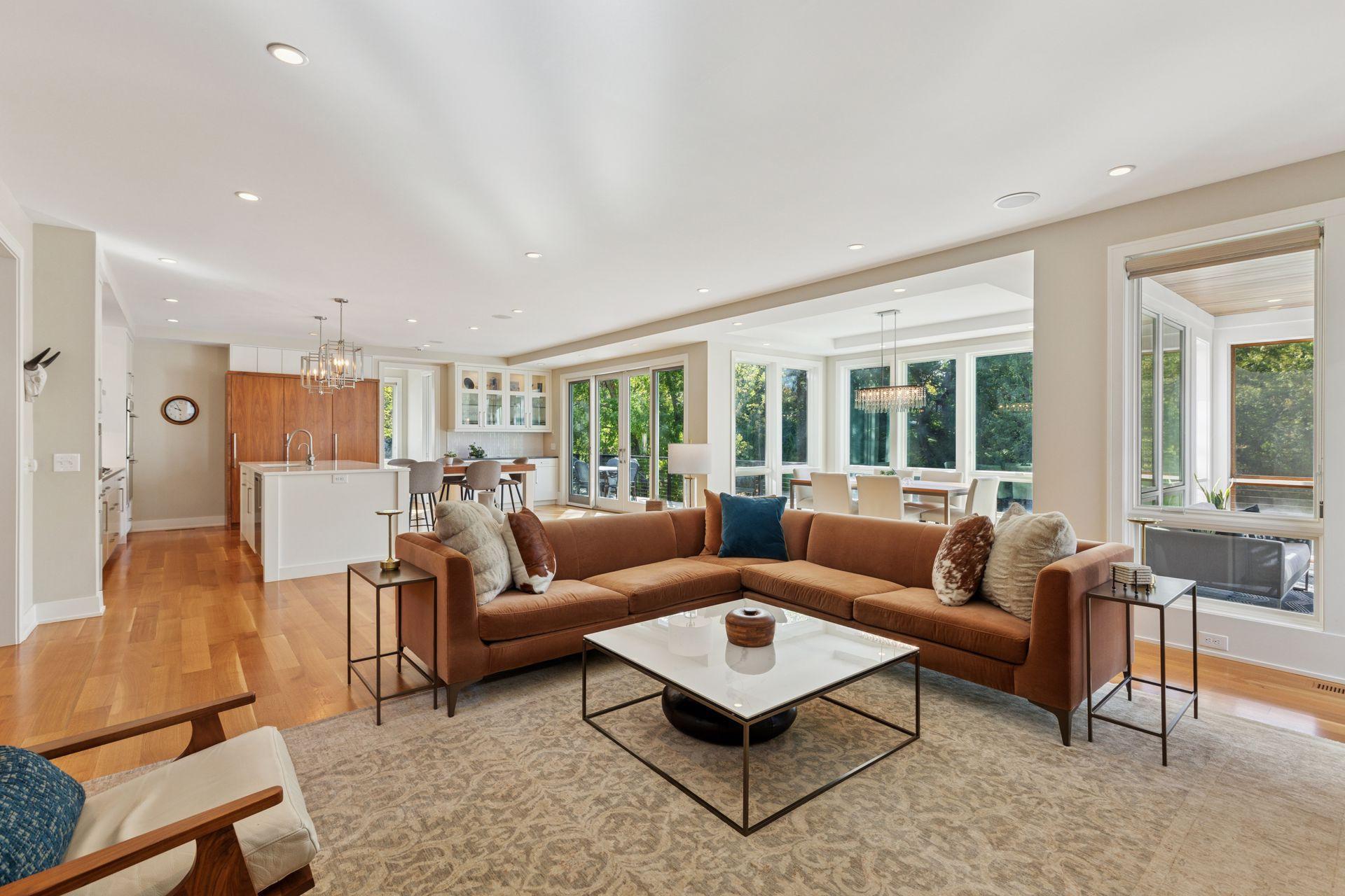 3509 West 55th Street - Spacecrafting - 0025.jpg