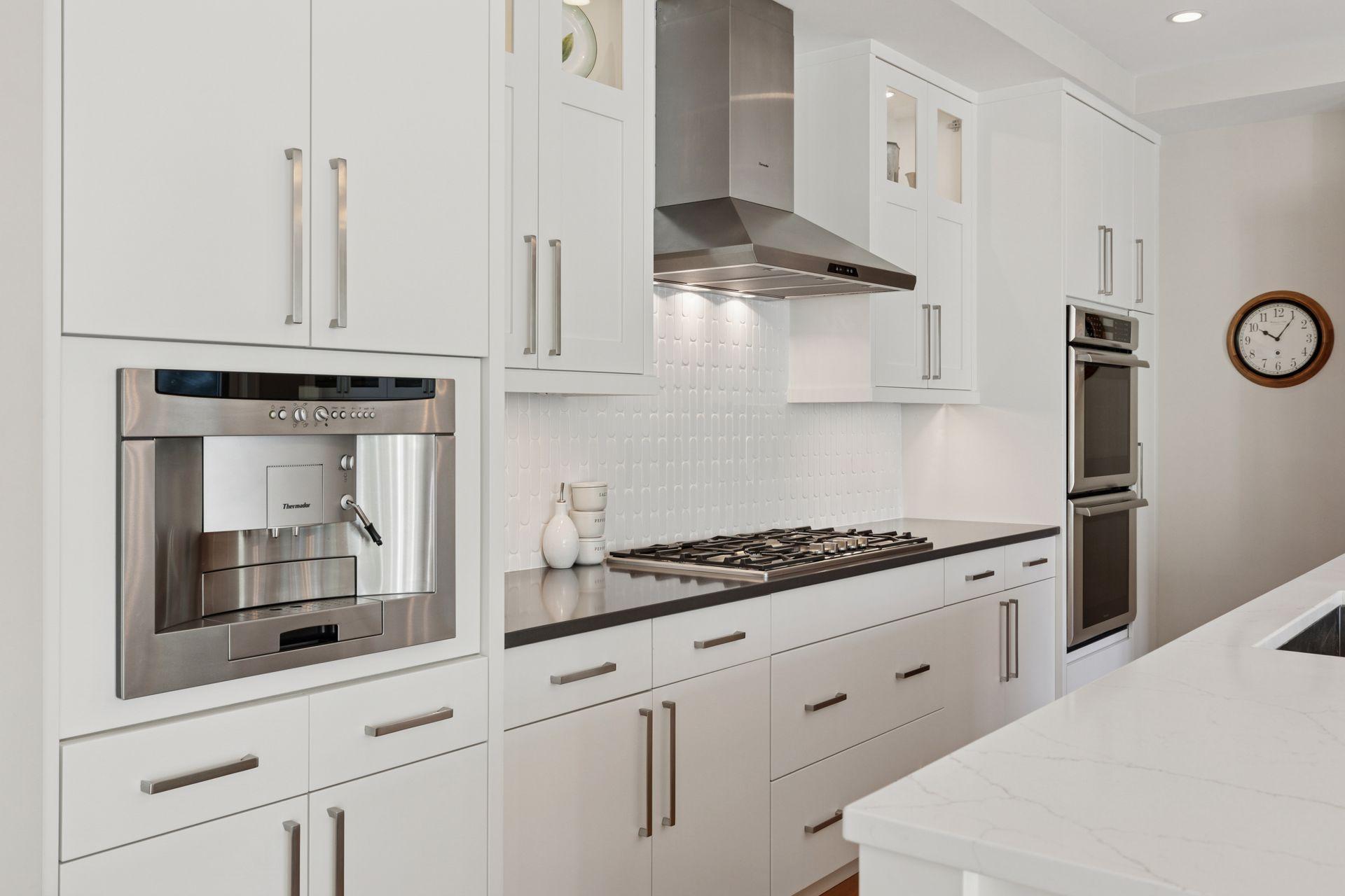 3509 West 55th Street - Spacecrafting - 0038.jpg