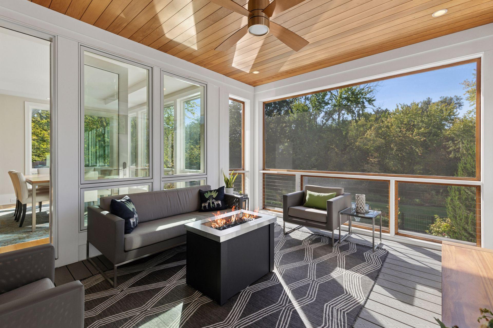 3509 West 55th Street - Spacecrafting - 0043.jpg