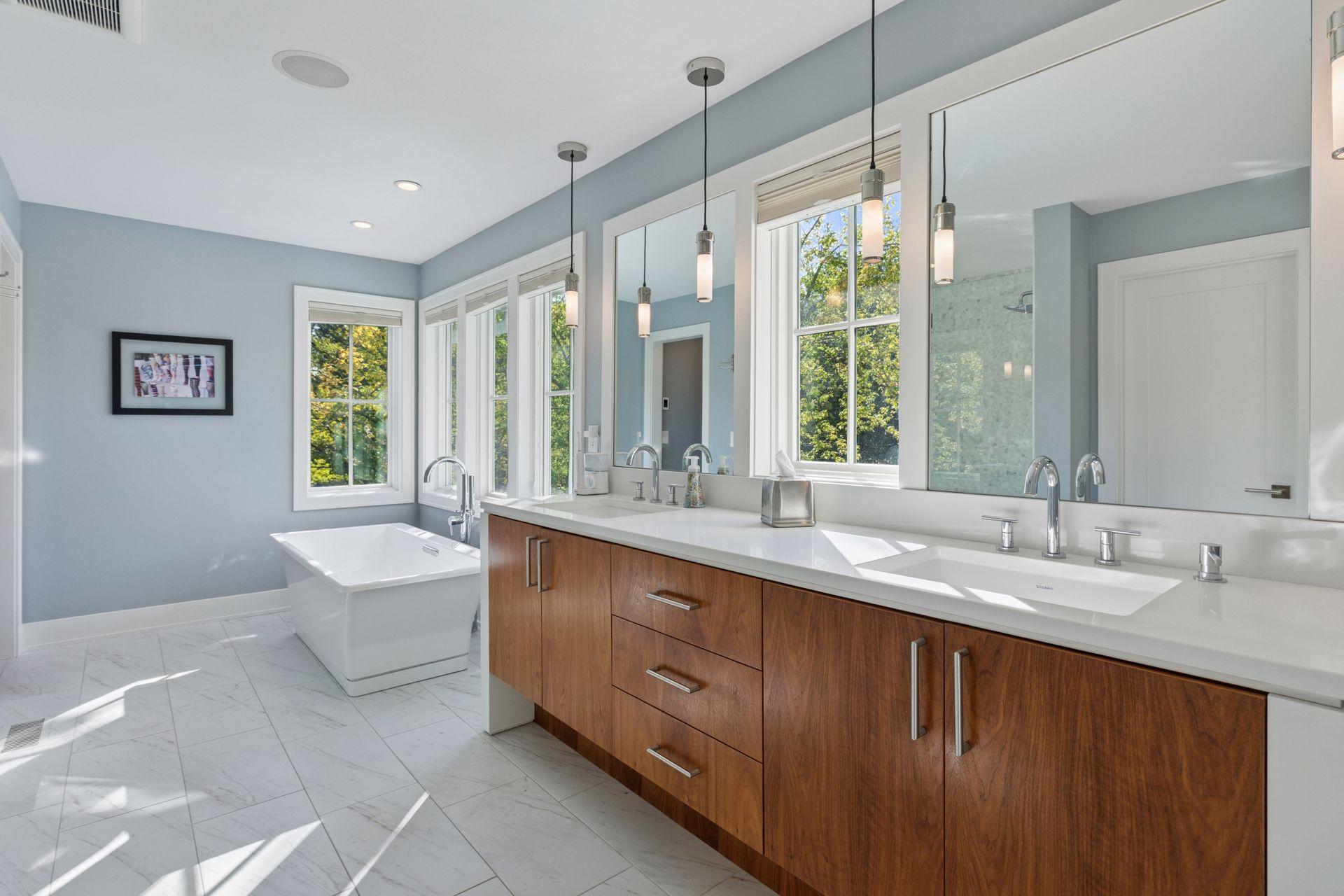 3509 West 55th Street - Spacecrafting - 0053.jpg