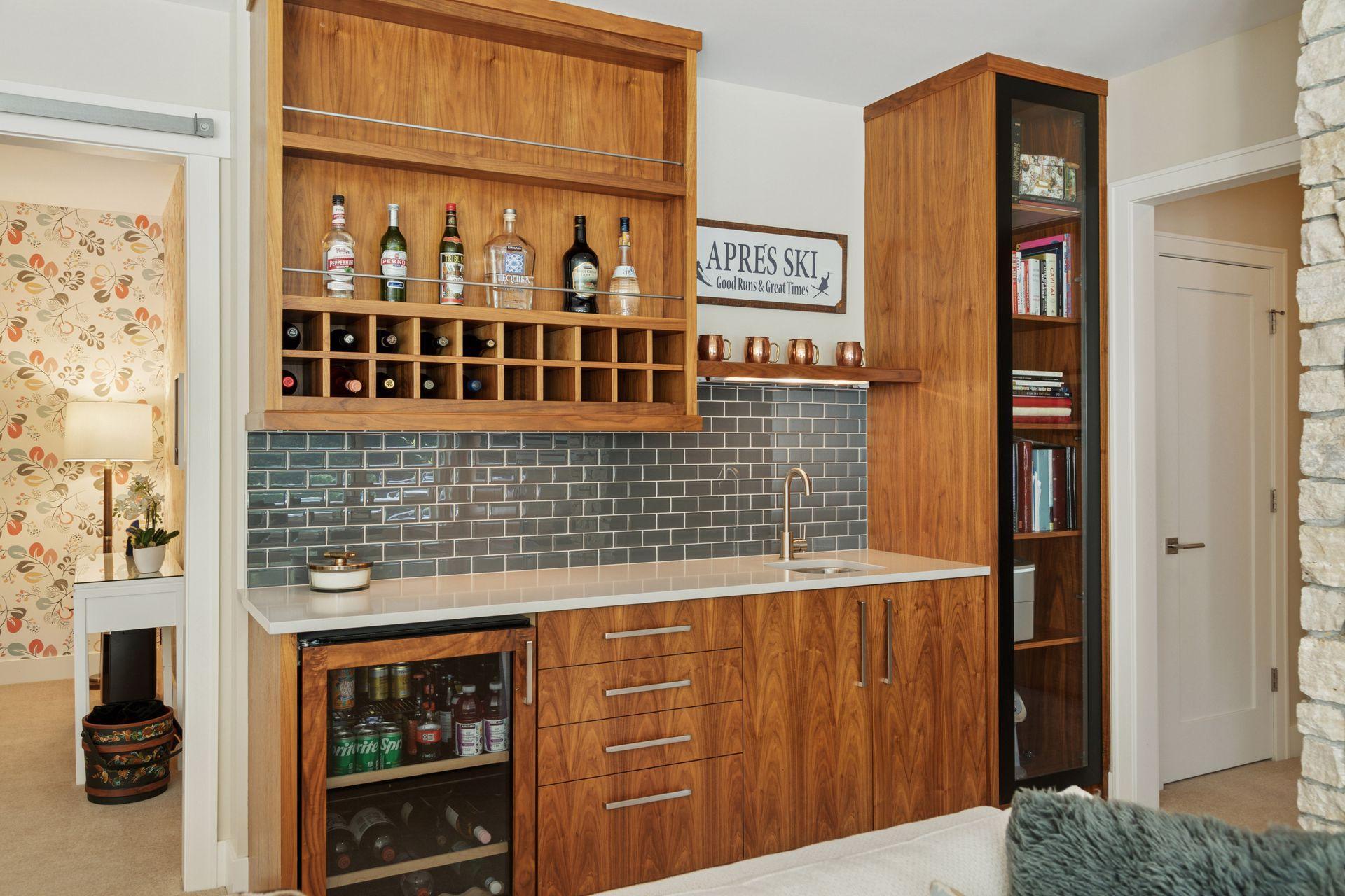 3509 West 55th Street - Spacecrafting - 0068.jpg