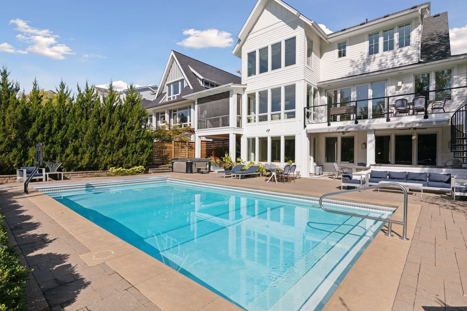 3509 West 55th Street - Spacecrafting - 0081.jpg