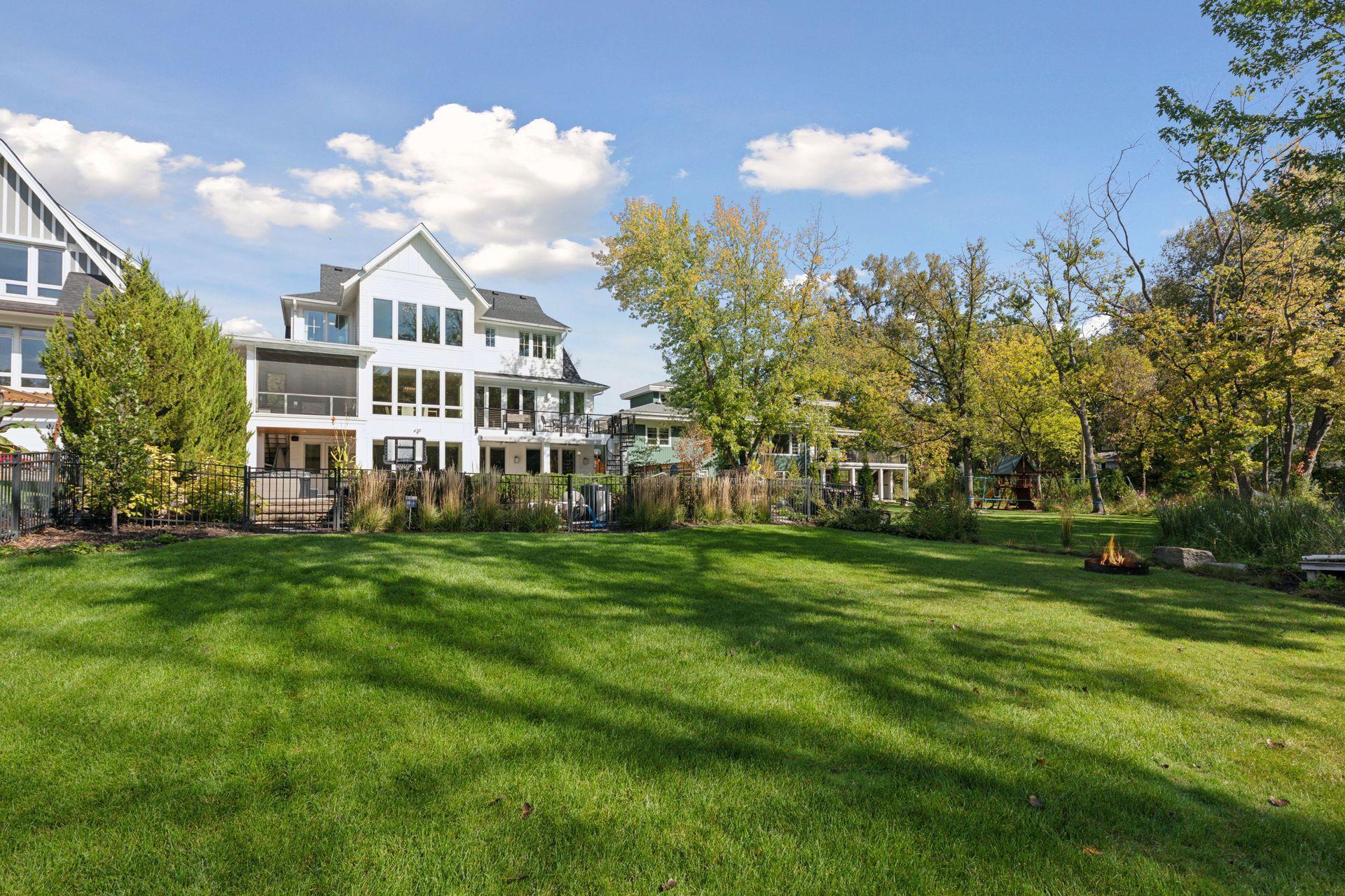 3509 West 55th Street - Spacecrafting - 0090.jpg