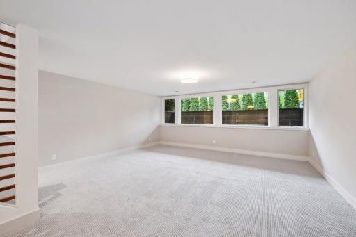 19100 Rutledge Road, Wayzata, MN 55391
