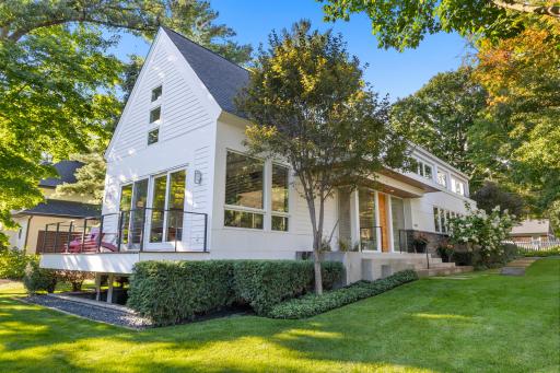 19100 Rutledge Road, Wayzata, MN 55391