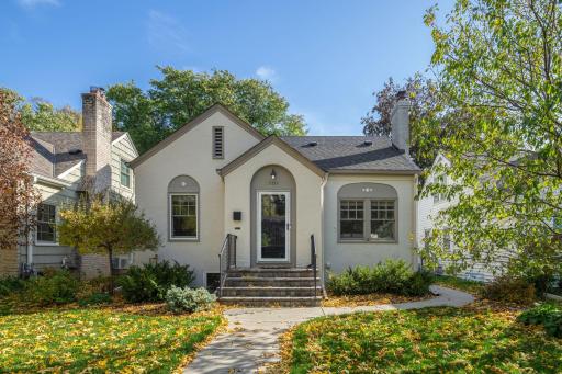 Welcome to 5337 Knox! Curb appeal. Quaint character. Tons of updates. Move in ready.